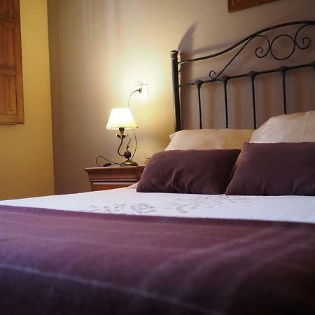 Hostal Almanzor Gredos Navarredonda de Gredos Dış mekan fotoğraf