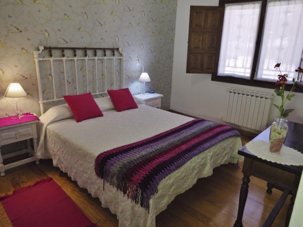 Hostal Almanzor Gredos Navarredonda de Gredos Dış mekan fotoğraf