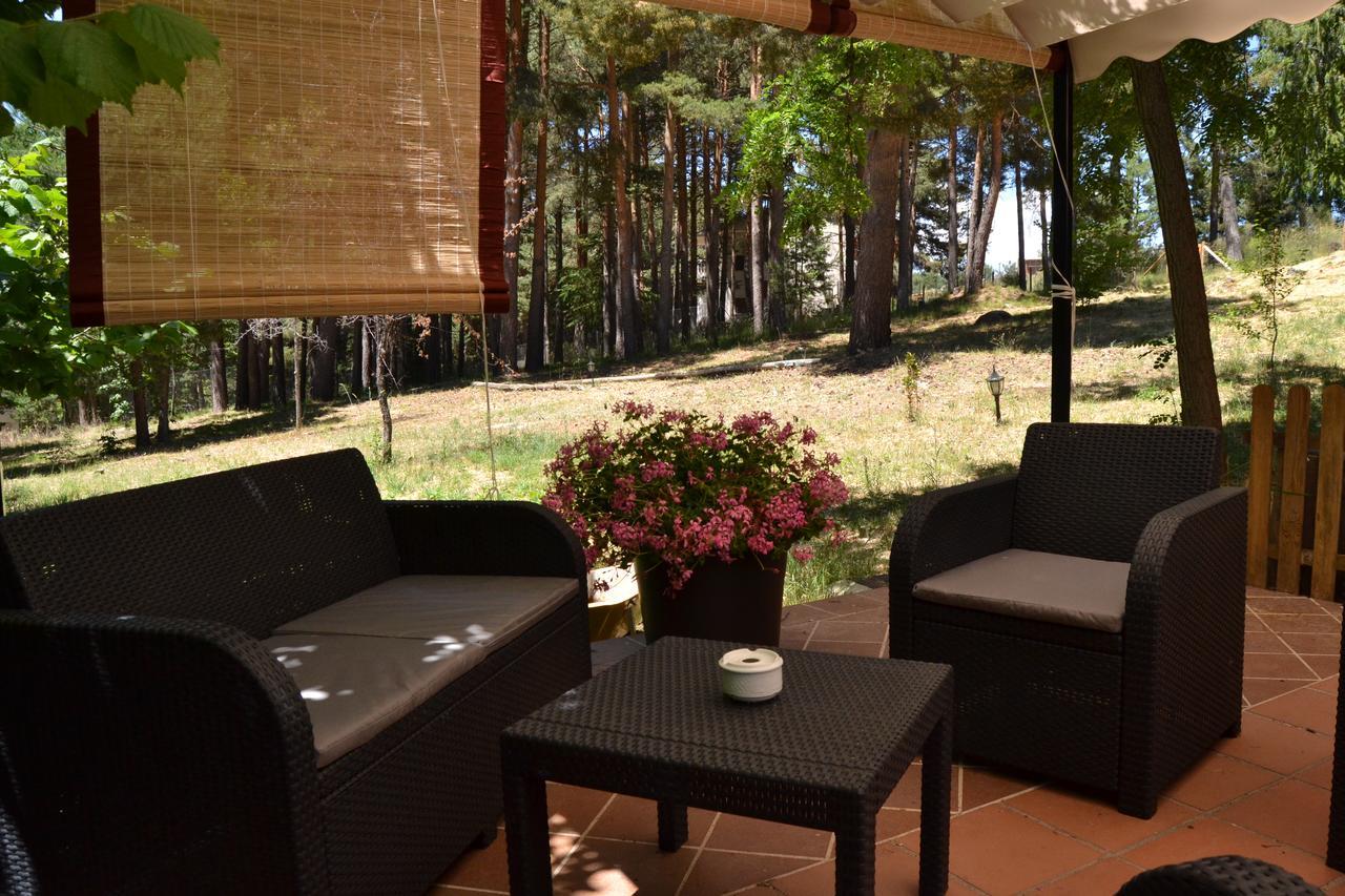 Hostal Almanzor Gredos Navarredonda de Gredos Dış mekan fotoğraf