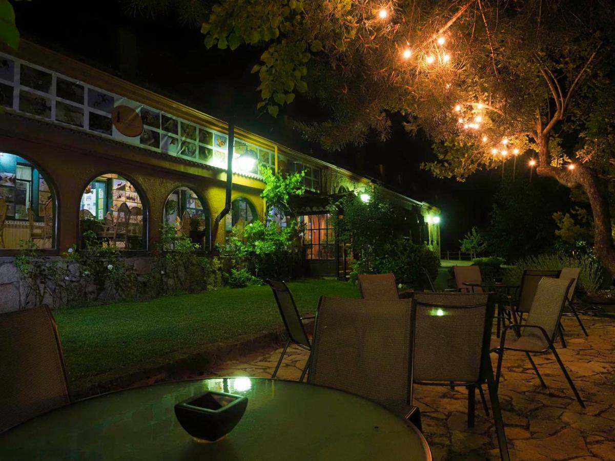 Hostal Almanzor Gredos Navarredonda de Gredos Dış mekan fotoğraf
