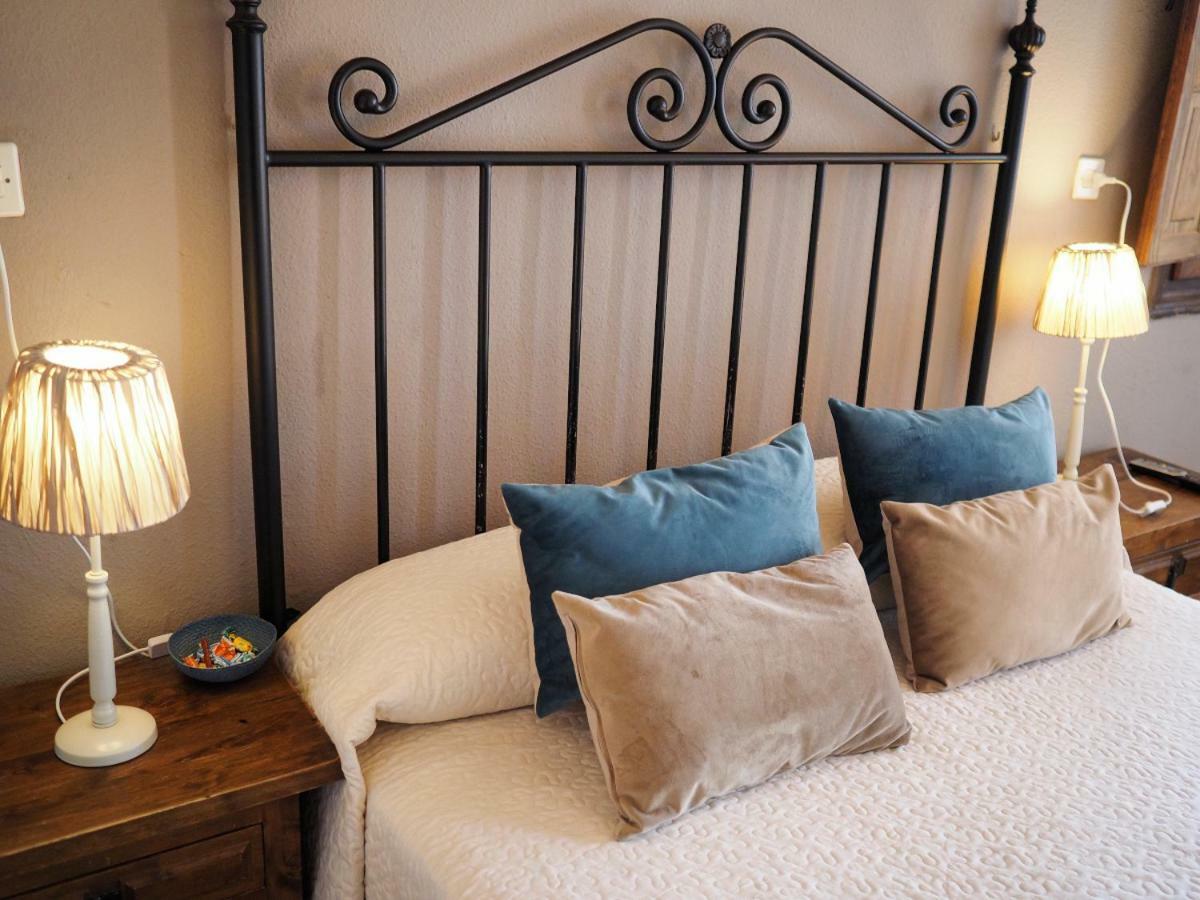 Hostal Almanzor Gredos Navarredonda de Gredos Dış mekan fotoğraf